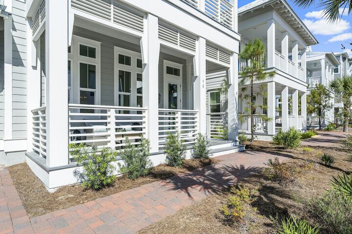 Prominence on 30A by Panhandle Getaways