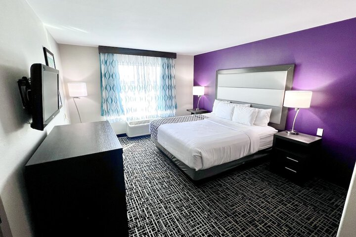 Room 28 of 55