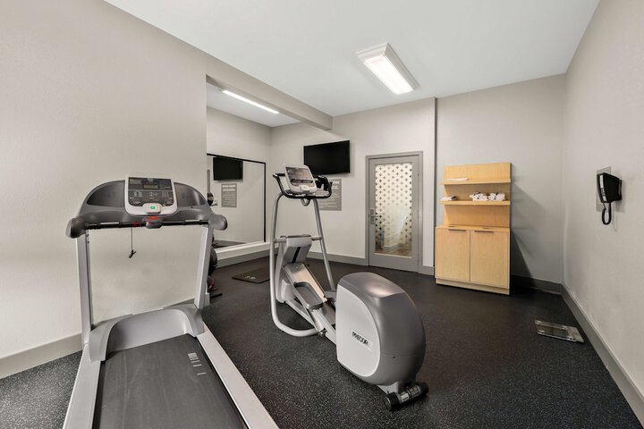Spark by Hilton Tifton