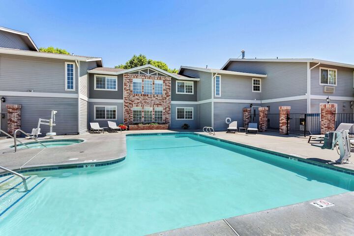 Pool 3 of 37