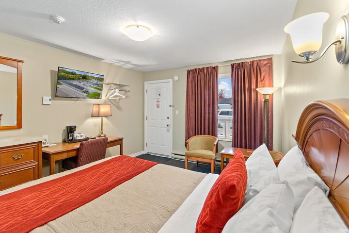 Room 34 of 38