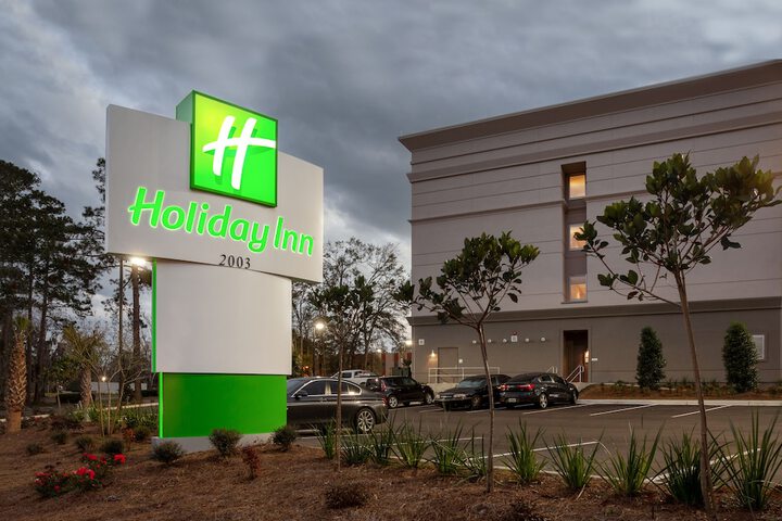 Hotel 4 of 33