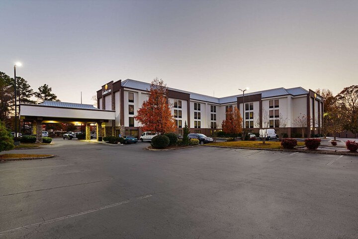 Hotel 2 of 44