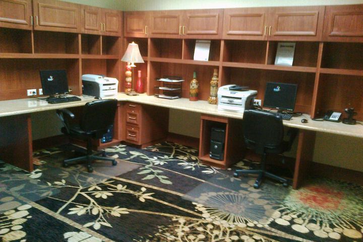 Business Center 51 of 52