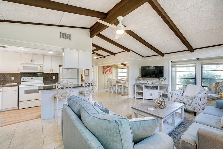 Manasota Key Vacation Rental w / Beach Access!