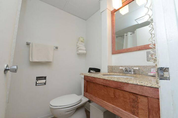 Room 12 of 59