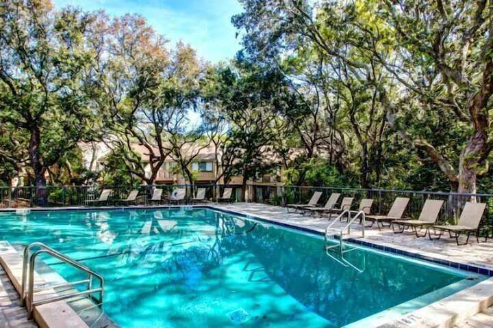 Pool 4 of 23