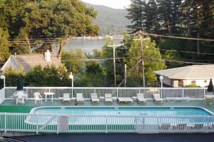 Pinebrook Motel