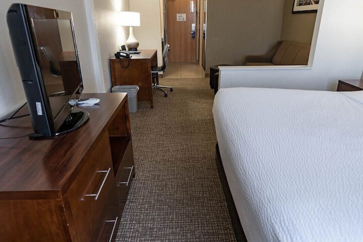 Room 29 of 36
