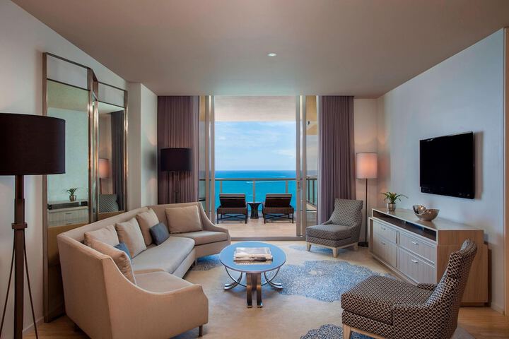 The St. Regis Bal Harbour Resort
