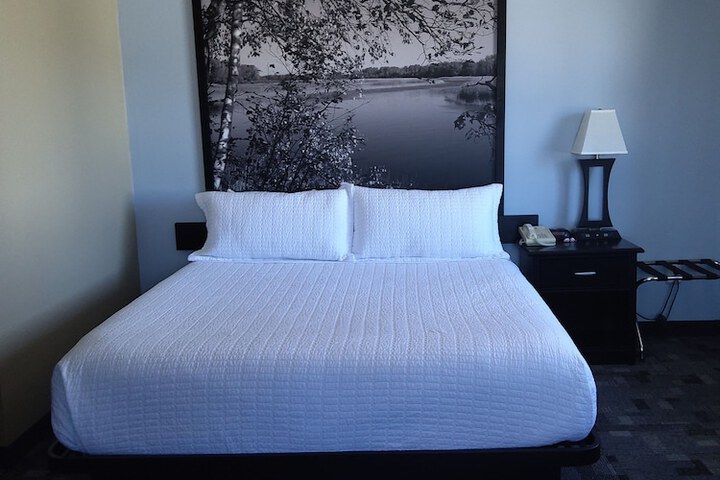 Room 16 of 29