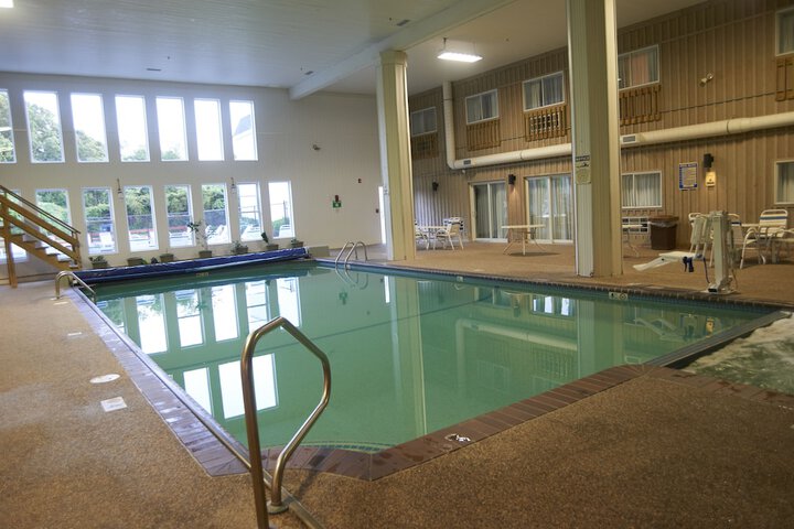 Pool 4 of 83