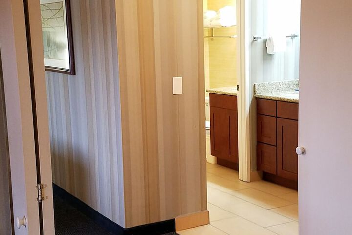 Room 42 of 55