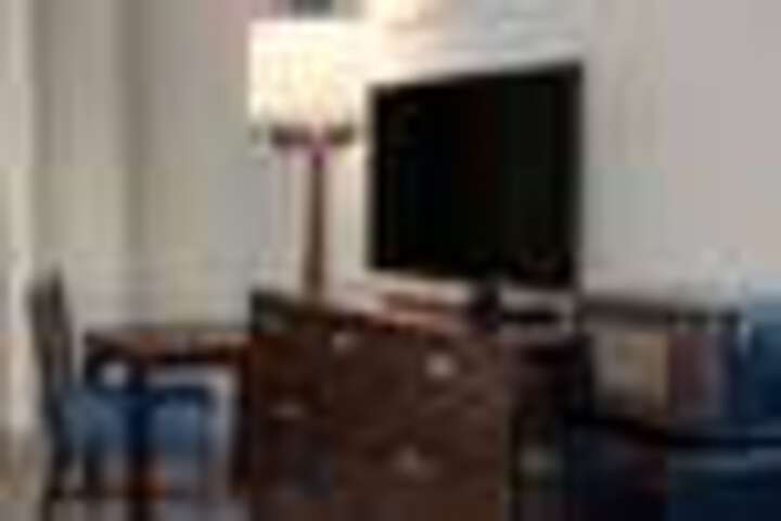 Room 122 of 156