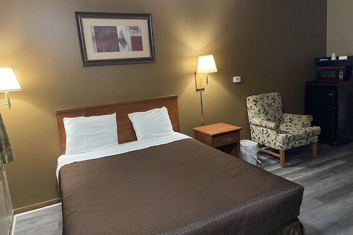 Room 43 of 61