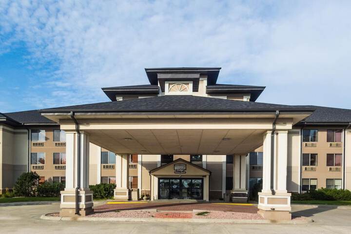 The Niobrara Lodge