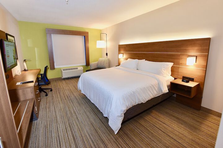 Room 21 of 45