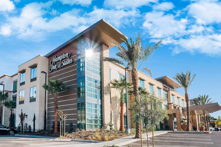 Hampton Inn & Suites Mission Viejo
