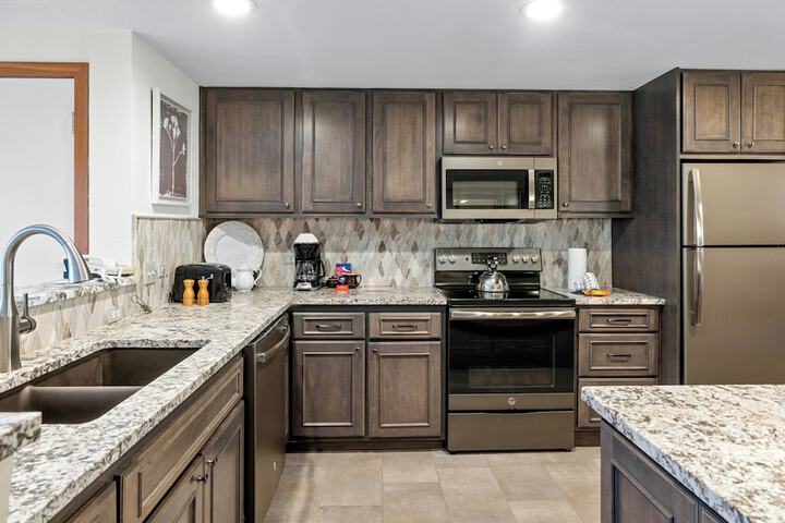 Evergreen Condominiums by Vail Resorts