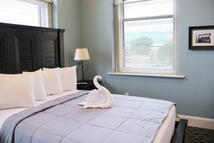 Hotel Interior 102 of 223