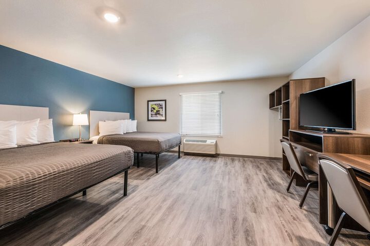 Room 12 of 34