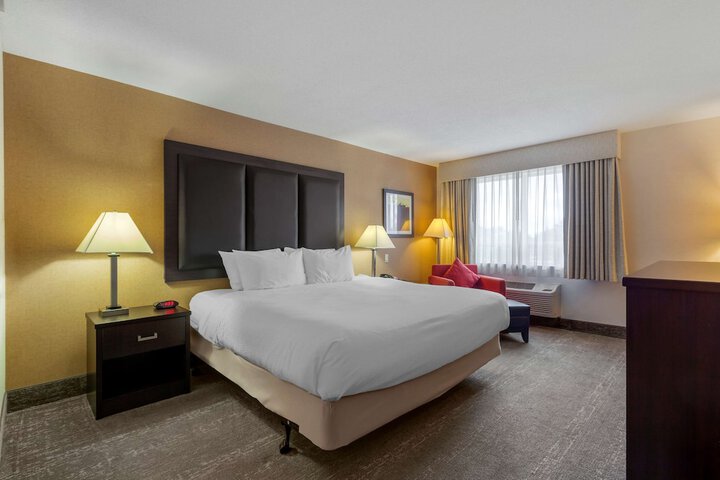 Room 14 of 64