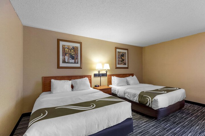 Room 21 of 25
