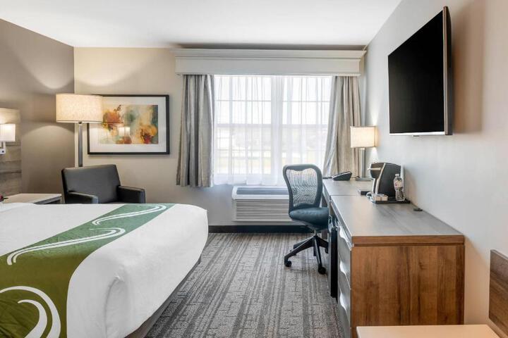 Quality Inn & Suites Amsterdam