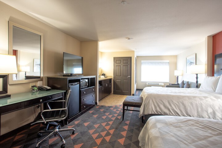 Room 72 of 89