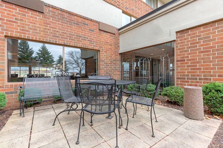 Terrace/Patio 46 of 48