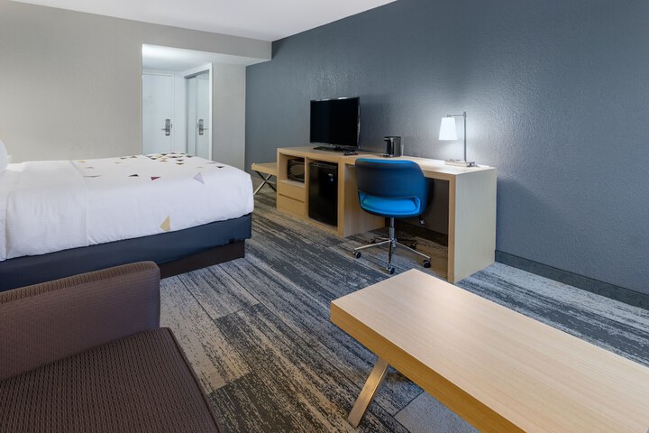 Room 20 of 29