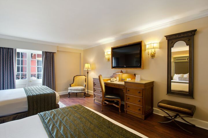 Room 28 of 67