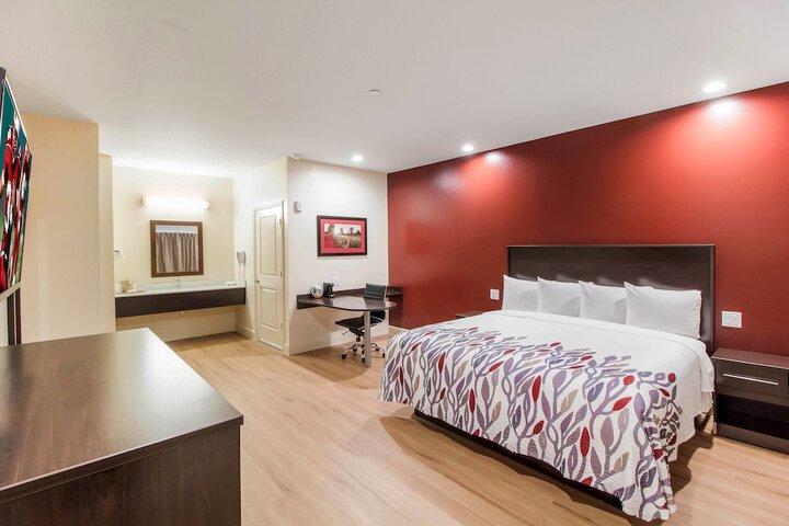 Room 21 of 40