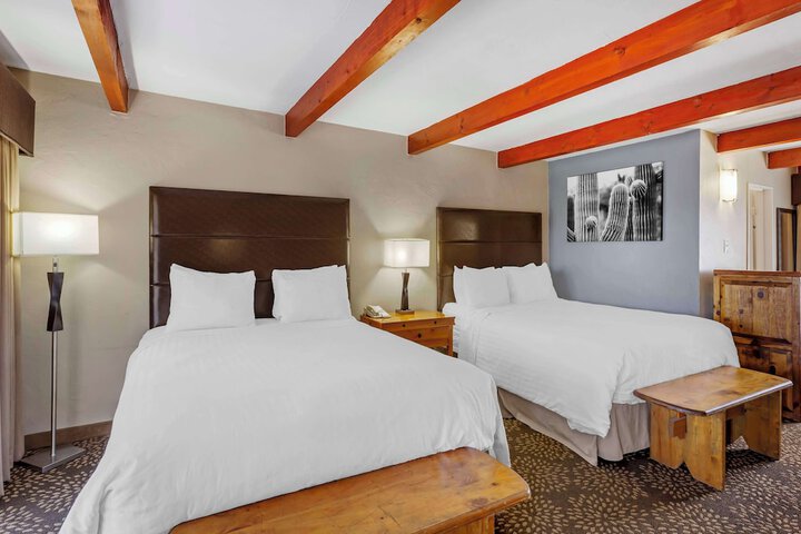 Room 15 of 38