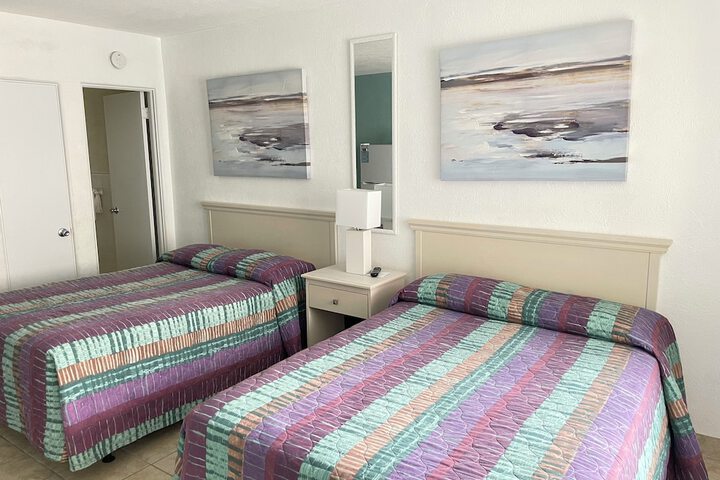 Room 25 of 66