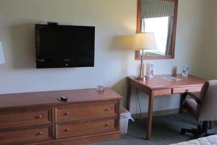 Room 26 of 43