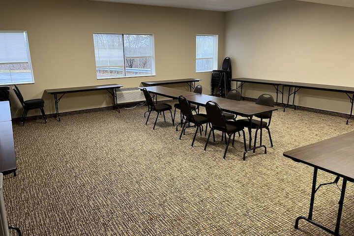 Wingate by Wyndham Pittsburgh / West Mifflin