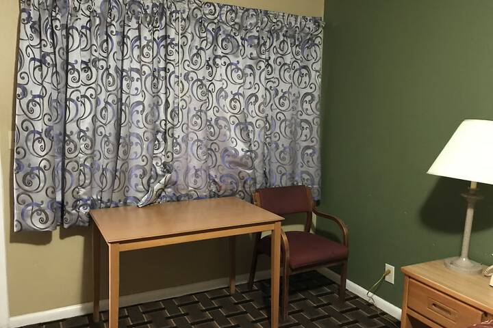 Princess Motel Maryville