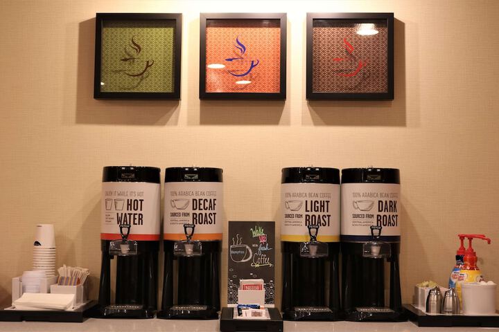 Hampton Inn & Suites Fremont