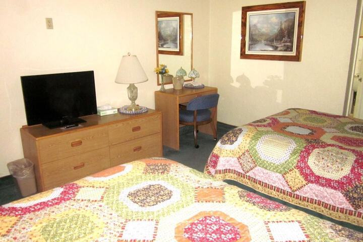 Room 22 of 27