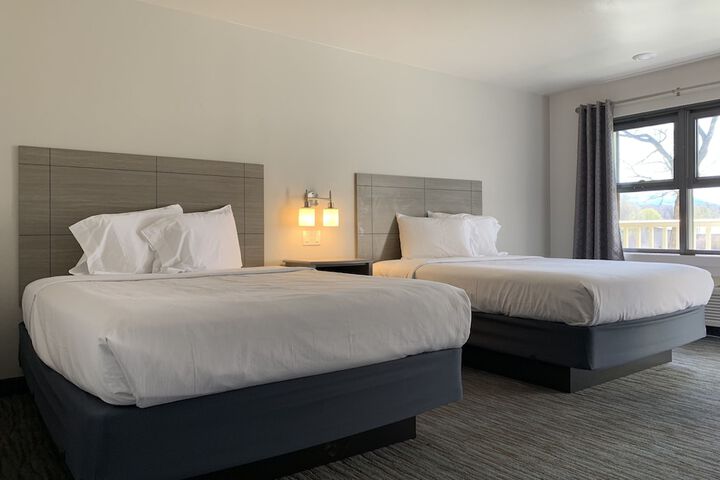 Room 35 of 109