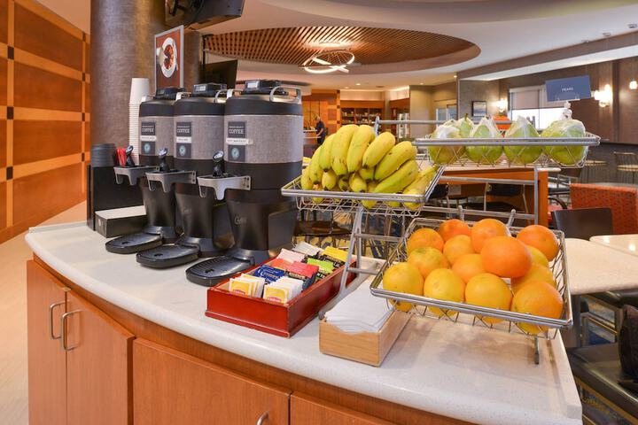Breakfast/Coffee Service 28 of 33