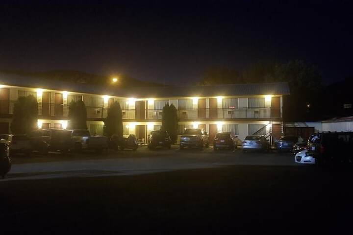 Cache Creek Inn