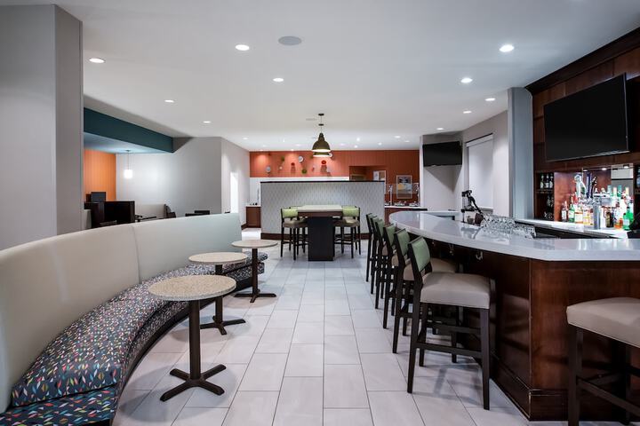 Holiday Inn Gulfport Airport by IHG