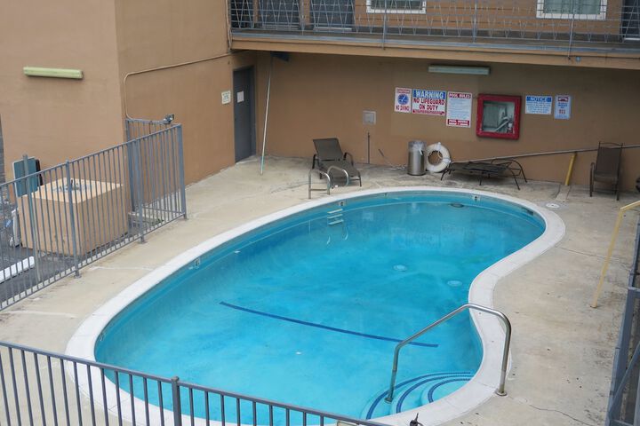 Pool 3 of 32