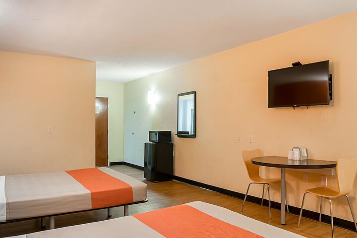 Room 22 of 30