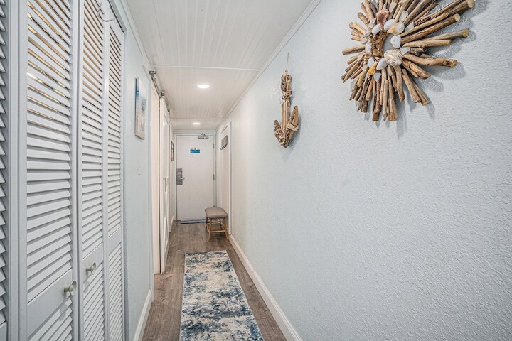 0206 Waters Edge Resort 1 Bedroom Condo by RedAwning