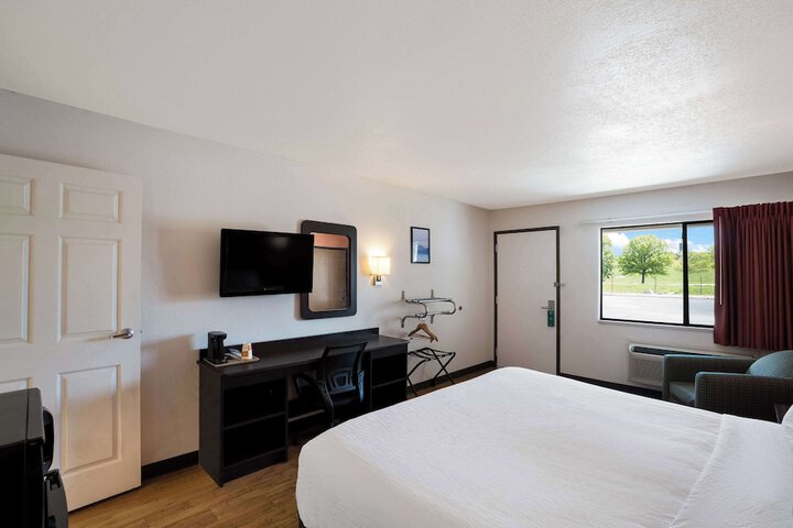 Room 21 of 46