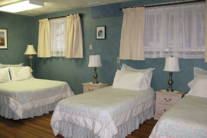 Room 19 of 32