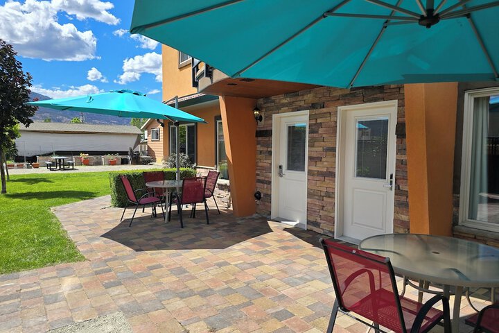 Sahara Courtyard Inn